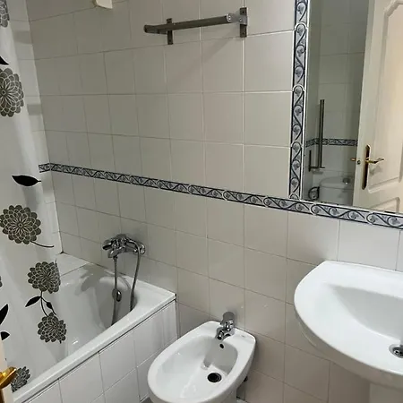 Piso De 3 Dormitorios Con Garaje Jerez de la Frontera Esterno foto